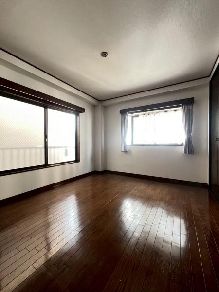 中島町4-88-2貸家