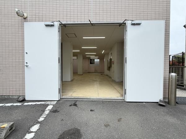 横浜市南区大岡２丁目の店舗（建物一部）