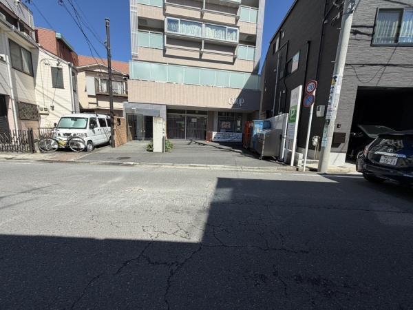 横浜市南区大岡2丁目の店舗(建物一部)