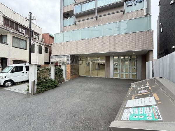 横浜市南区大岡２丁目の店舗（建物一部）
