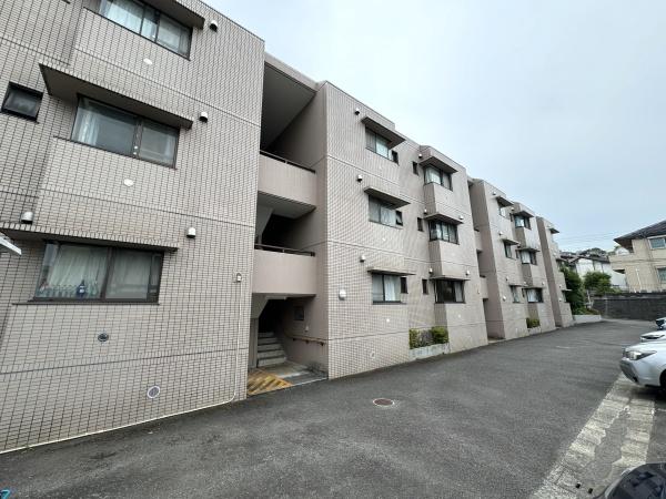 横浜市南区永田東２丁目のマンション