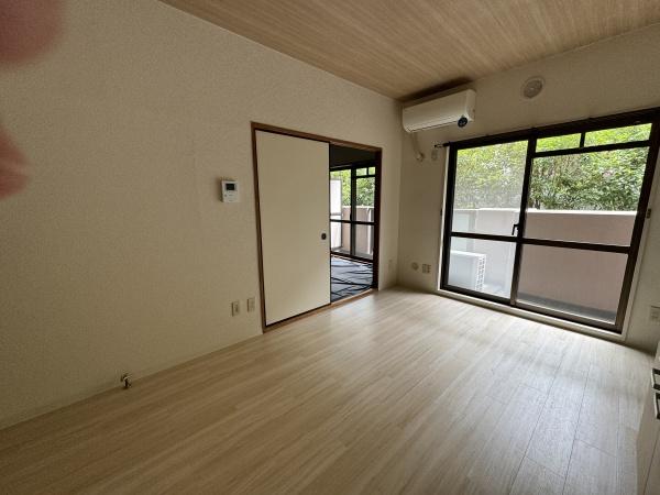 横浜市南区永田東２丁目のマンション