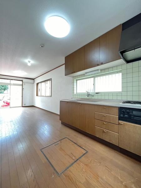東久保町３９－２４貸家