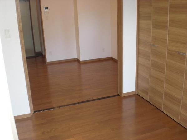リベルテかじや町