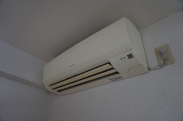 Ｊプレイス