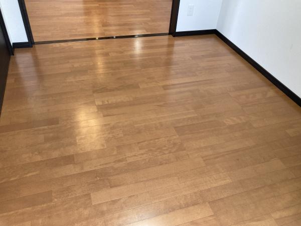 リベルテかじや町