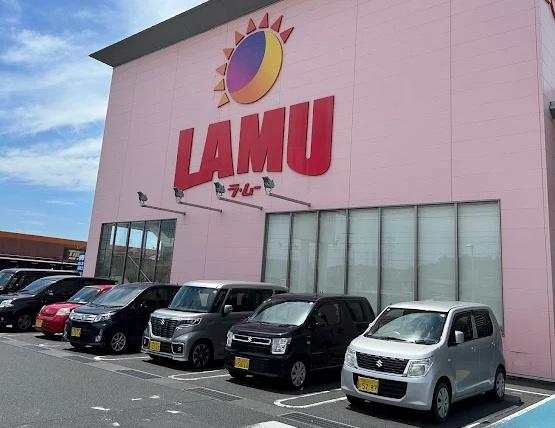 アルカ・ソラーレⅢ(ラ・ムー平井店)