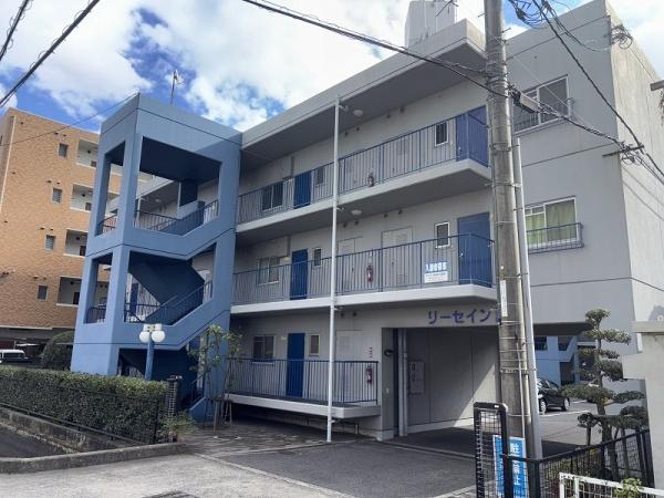 リーセイント西古松A302