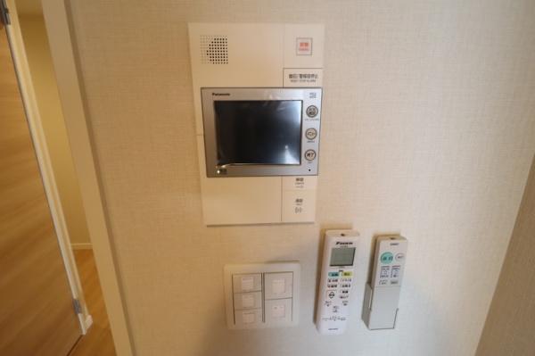 TWINTOWERSAZUKI1002