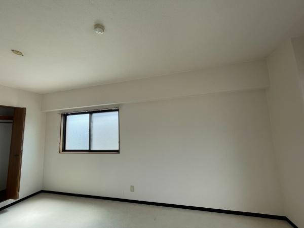 岡山市北区東古松２丁目のマンション