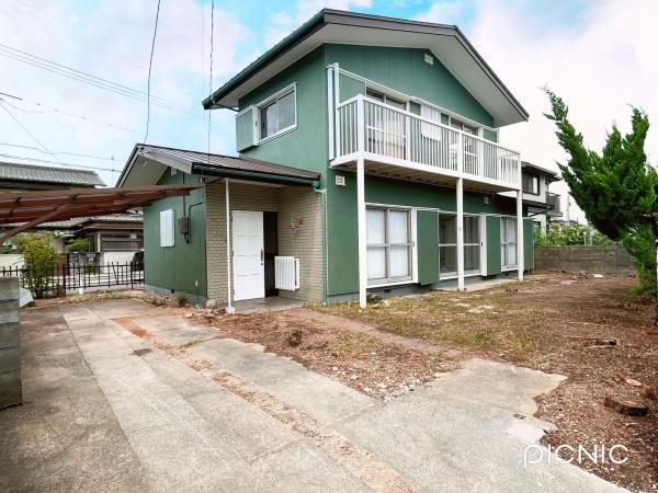 中区関　若葉と陽だまりのテラス
