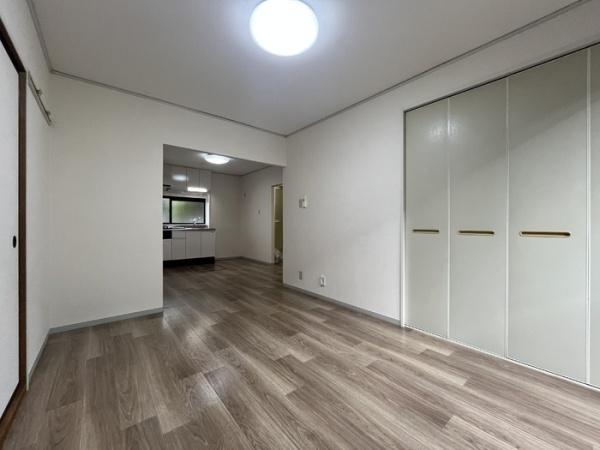 岡山市北区北長瀬本町のアパート