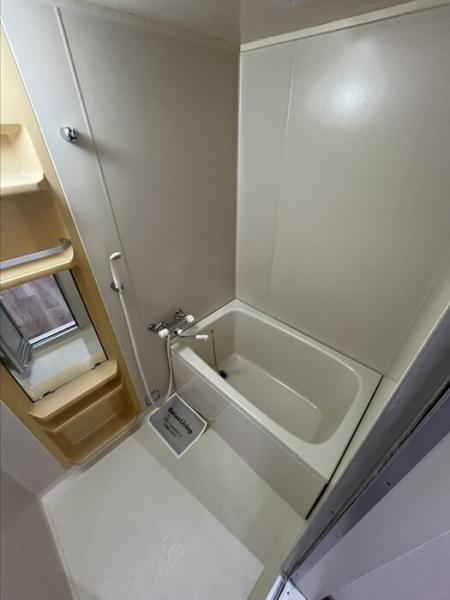岡山市北区北長瀬本町のアパート