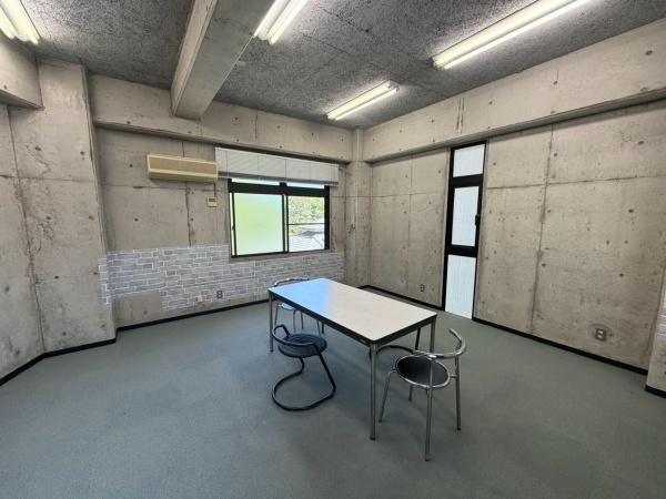 門田文化町テナント３階　Ｂ