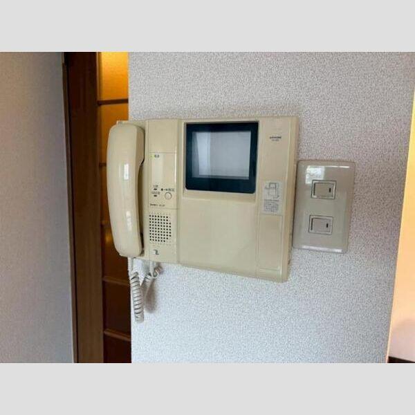 ラ・コンテ栄通