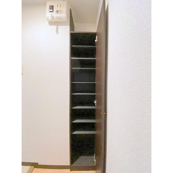 ラ・ガーレ麻生(収納)