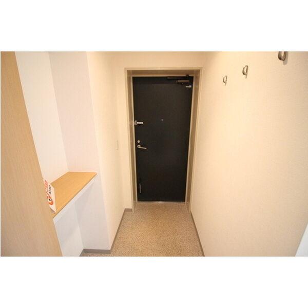 Soleado 南4条(玄関)