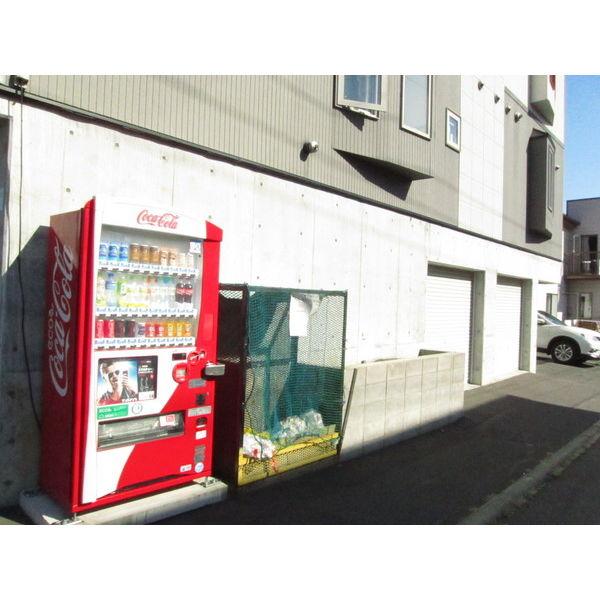 LEESPACE栄町