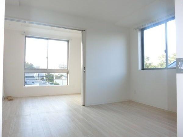 札幌市白石区栄通3丁目のマンション(リビング)