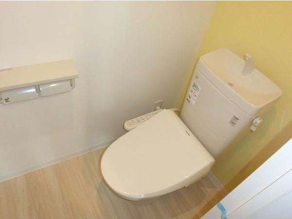 札幌市白石区栄通3丁目のマンション(トイレ)