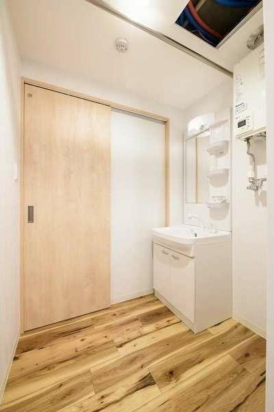 札幌市北区北二十一条西5丁目のマンション(洗面台・洗面所)