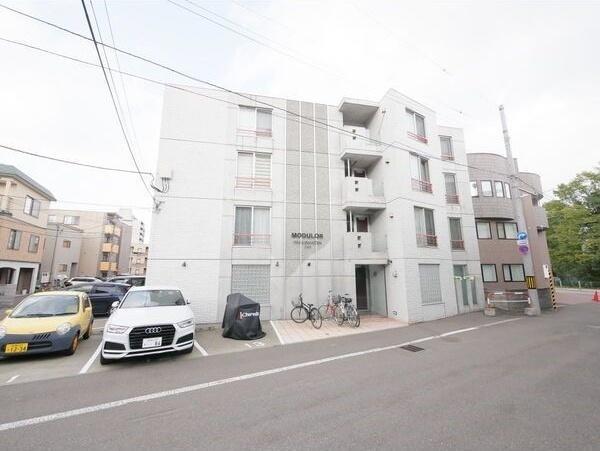 札幌市中央区南十条西6丁目のマンション