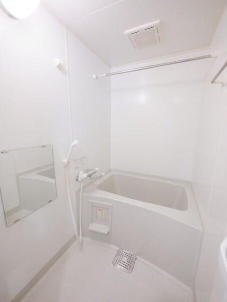 札幌市中央区南十条西6丁目のマンション(バス)