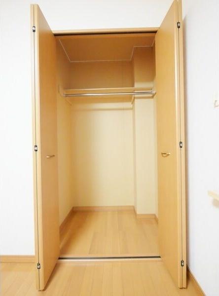 札幌市中央区南五条東2丁目のマンション(収納)