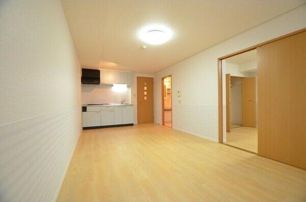 札幌市白石区中央一条7丁目のマンション(リビング)