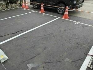 札幌市白石区東札幌二条6丁目のマンション(駐車場)