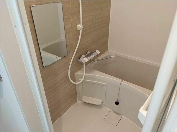 札幌市白石区東札幌二条6丁目のマンション(バス)