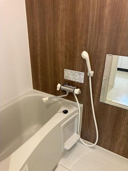 札幌市中央区南十四条西1丁目のマンション(バス)