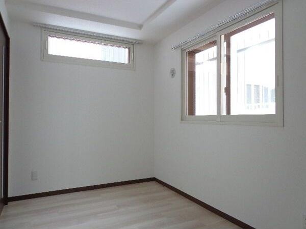 札幌市白石区東札幌四条５丁目のマンション