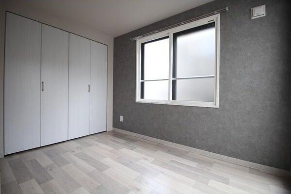 札幌市豊平区平岸四条16丁目のマンション(洋室)