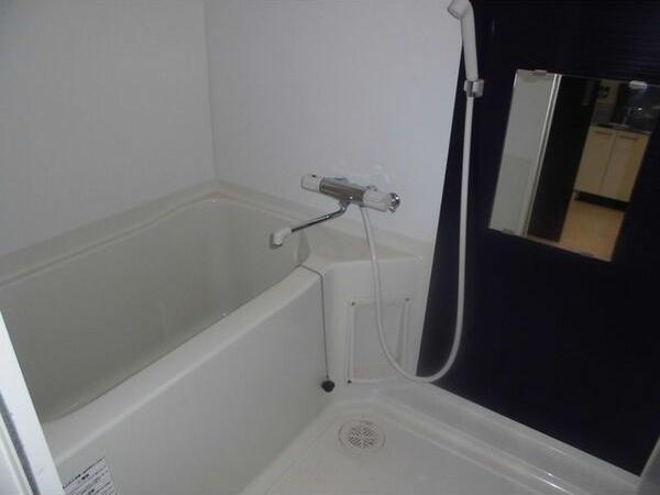 札幌市白石区本郷通9丁目南のマンション(バス)