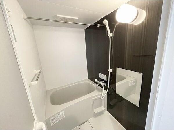 札幌市東区北二十三条東1丁目のマンション(バス)