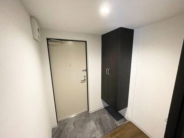 札幌市東区北二十三条東1丁目のマンション(玄関)