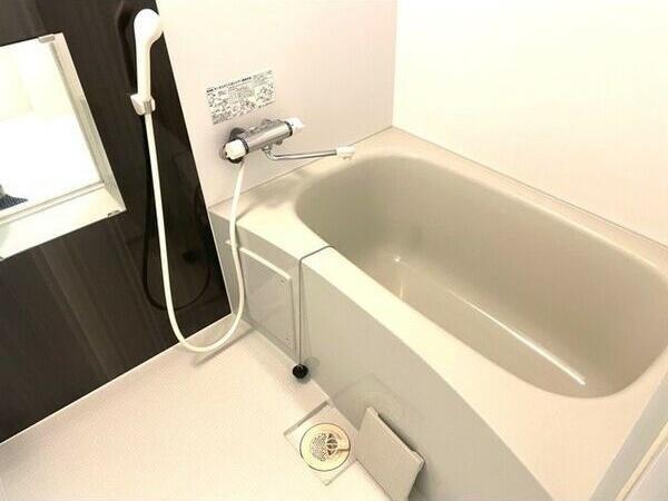 札幌市北区北十三条西3丁目のマンション(バス)