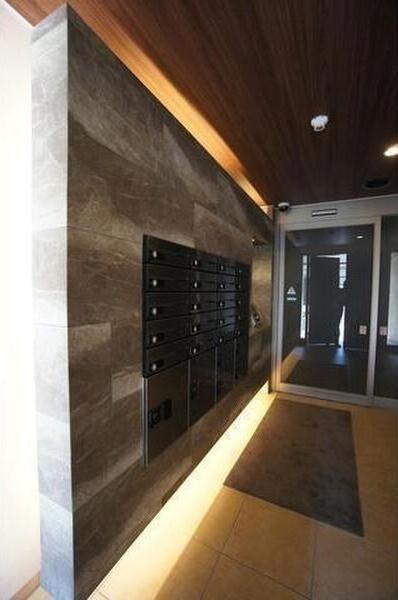 札幌市北区北三十条西4丁目のマンション(エントランス)