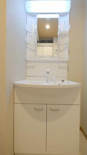 札幌市北区北三十条西4丁目のマンション(洗面台・洗面所)