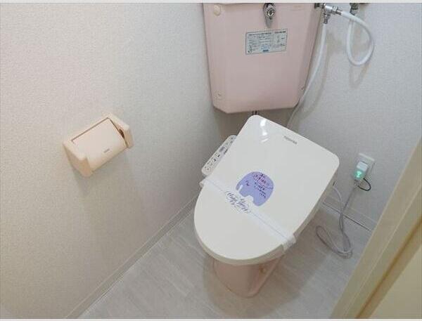 札幌市中央区南九条西6丁目のマンション(トイレ)