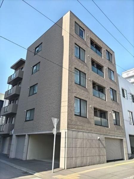 札幌市中央区南二条西13丁目のマンション