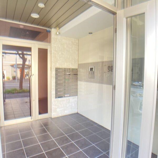 札幌市豊平区豊平三条3丁目のマンション(エントランス)