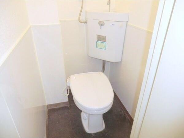 札幌市豊平区中の島二条５丁目のアパート