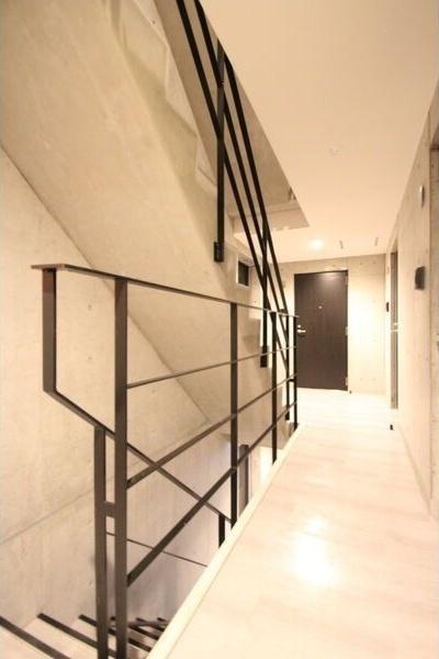 札幌市豊平区美園二条1丁目のマンション(エントランス)