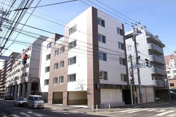 札幌市中央区南六条西13丁目のマンション
