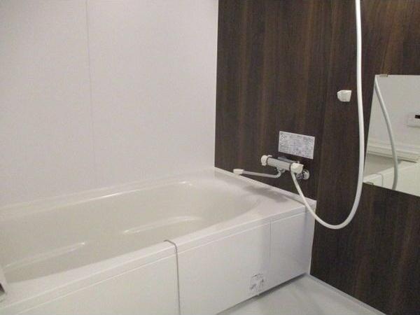 札幌市白石区東札幌二条4丁目のマンション(バス)