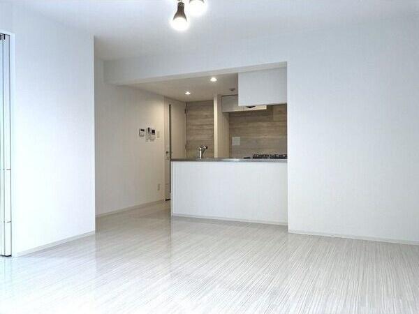 札幌市西区発寒四条4丁目のマンション(リビング)