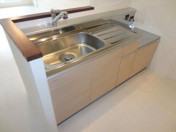 札幌市東区北十五条東7丁目のマンション(キッチン)