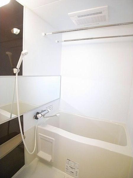 札幌市中央区南二十条西8丁目のマンション(バス)